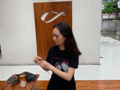 -Line 咖啡(石厦花园店)