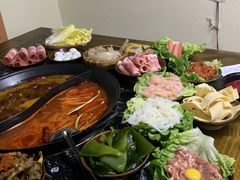 -乖嬢嬢重庆老火锅(南联店)