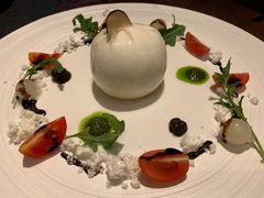 -恰餐厅及酒吧 CHAR Bar & Grill (北京丽都皇冠假日店)