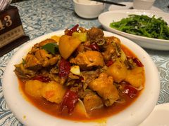 新疆大盘鸡-巴扎美食·新疆菜·西域歌舞表演餐厅(新疆大厦店)