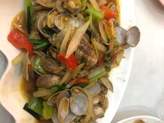 -覃记海鲜美食餐厅