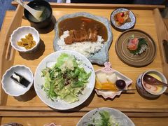 咖喱猪排定食-簡一·割烹·和牛夀喜燒(西水东店)