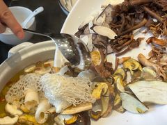 -黔蘑菇四季餐厅(观山湖店)