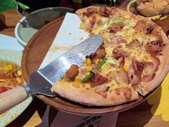 -Dragon Pizza•圆脸龙披萨·牛排餐厅