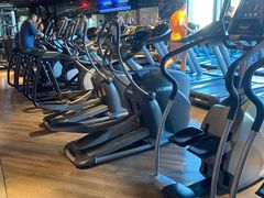 -威尔仕健身会所(古北1699店)