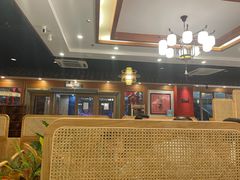 -围龙屋客家食府(福田店)