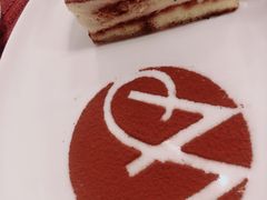 -WOLFGANG PUCK KITCHEN & BAR(迪士尼小镇店)