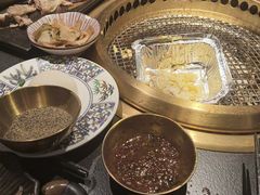 -铭牛烧肉·和牛海鲜自助(高新月牙湖店)