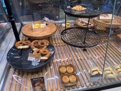 -巴黎贝甜(大宁国际商业广场店)