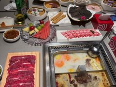-海底捞火锅鲜切牛肉主题店(长寿路店)