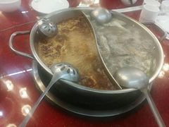 -老石黑山羊毛驴肉火锅(金凯广场店)