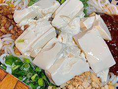 -蜗牛小馆醉乡民谣云南菜(惠新西里店)