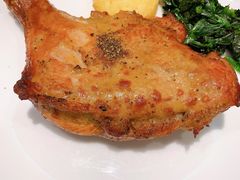 黑胡椒风味烤鸡腿-萨莉亚意式餐厅(杭州滨江天街店)