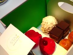 iphone_upload_pic-AZUR聚(香格里拉饭店)