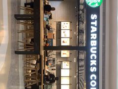 -星巴克(广州江南新地店)
