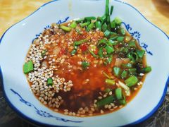 蘸料油碟-石灰市毛记烧鸡公(解放碑店)