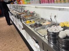 自助取餐区-爱客得牛排海鲜烤肉·火锅自助(春熙路黑金好店)