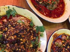 -拈签一笑黄牛肉辣卤串串