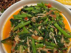 酸笋炒空心菜-浩海火燒雲傣家菜(芮欧百货店)