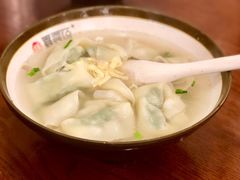 荠菜馄饨-鑫震源·苏式大虾生煎(彩香店)