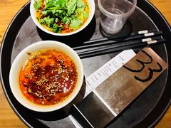 灵魂小料-万记麻辣烫国展总店