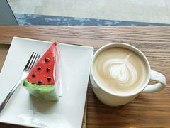 热拿铁-星巴克臻选(深圳龙岗万科店)