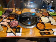 -唯成•韩国炭火烤肉 유성고기