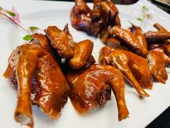 脆皮乳鸽-喜粤8号(四海唐人街店)