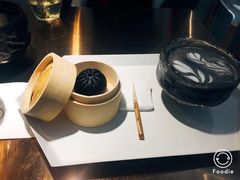 黑小笼包-茶是一枝花泡茶店