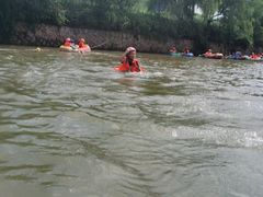 -仙山谷激浪漂流