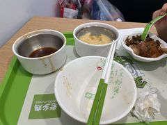 -老乡鸡(亳州路天庆大厦店)