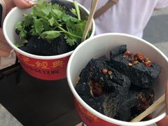 -黑色经典臭豆腐·湖南特产(坡子街店)