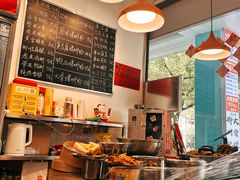 -柳州肥姨妈大骨螺蛳粉(老闵行店)