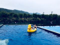 -水底山庄园温泉