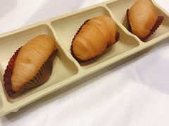 榴莲千丝酥-稻香酒家·34年老字号·港式粤菜(汉街店)