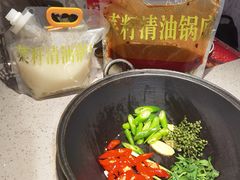 -鸿姐老火锅·传统炒料(上海旗舰店)
