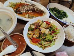 -九头鹰家宴(岳家嘴店)