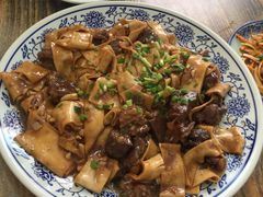 -壹阁胡羊焖饼(特色小吃街店)