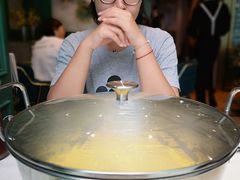 花胶鸡锅底-上房火鍋(新天地店)