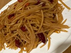 酸辣土豆丝-陈傻子餐厅(世纪都会店)