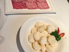 -洋房火锅(上海新天地南北里店)