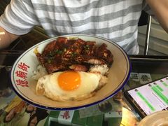厚切猪排饭-憶廟街 X 沙角邨(太古城店)