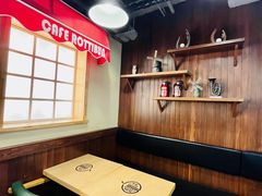 -劳顶笨咖啡(西塔店)