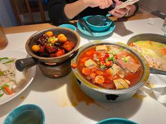 -荷塘秋月·本帮江浙菜(国权路店)