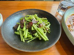-莲餐厅·湖北菜·潜江小龙虾店(愚园路店)
