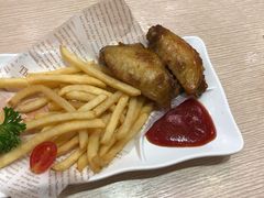 -佰搭果·广式茶餐厅(西华路店)