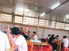 大堂-阿弟早茶·家庭小炒·火锅(九村店)