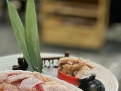 -洪氏嗨捞·猪肚鸡火锅(阳光天地店)