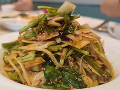 -艳阳天民俗村(公园路店)