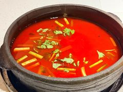 -贵府酸汤牛肉火锅·贵州老字号(飞山街店)